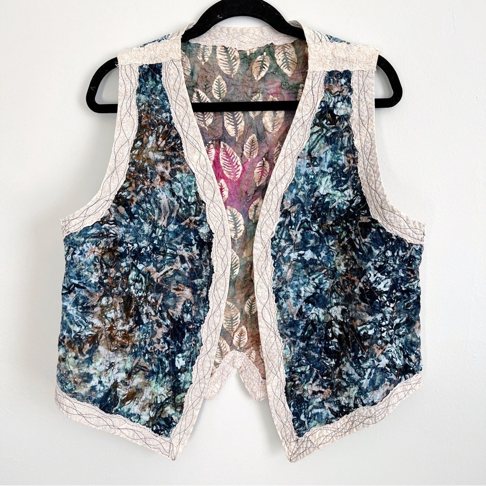 Vintage Handmade Reversible Quilted Vest Multicolored Leaf Boho Cottagecore M